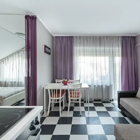 Home Service Apartman