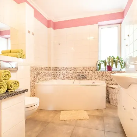 Home Service Apartman Hévíz